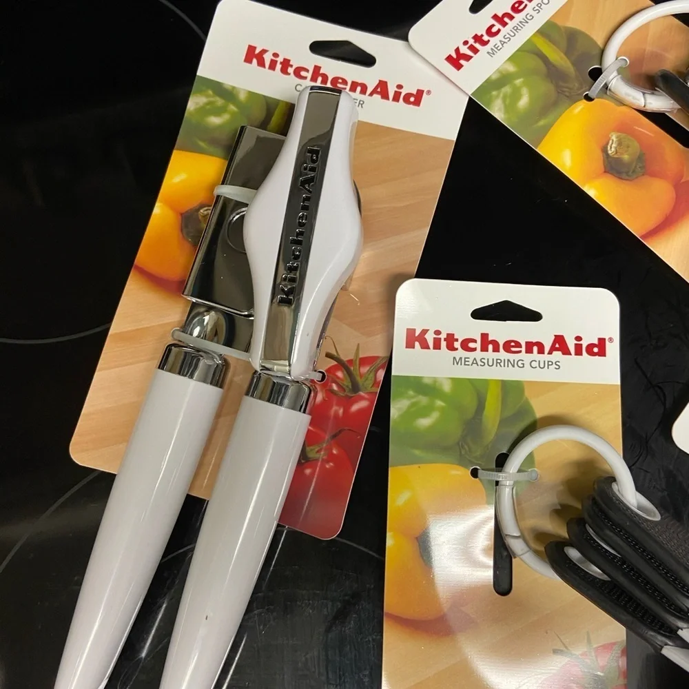 KitcheAid White Bundle Set